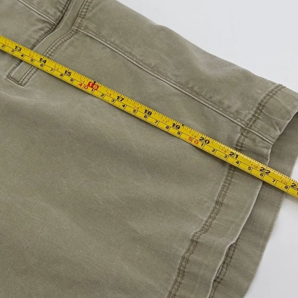 Tommy Bahama Boracay Shorts Mens 44 Khaki Tan Cotton Tencel Stretch Flat Front